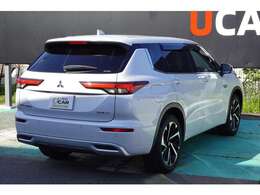 電動テールゲート（メモリー機能付き）誤発進抑制機能　パーキングソナー