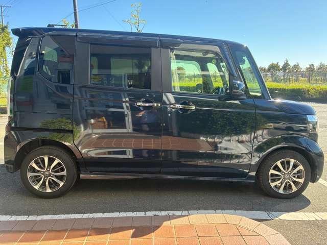 静岡県にお住まいの方、愛知県にお住まいの方、神奈川県にお住まいの方、三重県にお住まいの方、岐阜県にお住まいの方多数ご来店頂いております。アクセスは東名高速道路浜松西インターより5分大通り沿いです♪♪