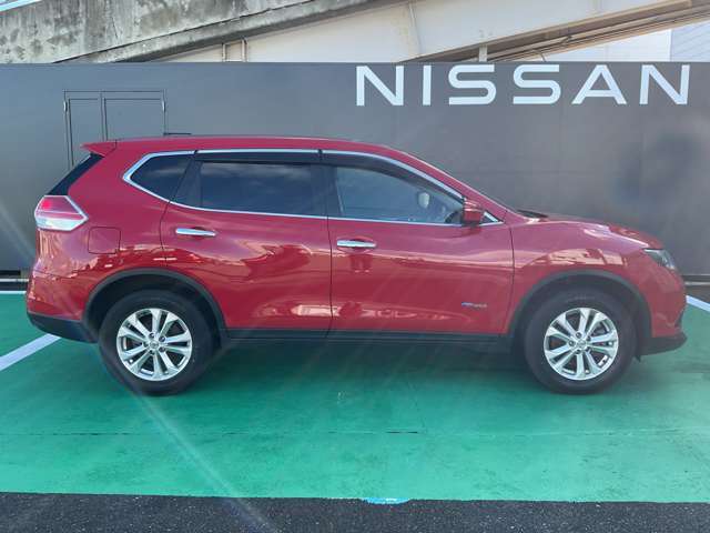 任意保険（日産カーライフ保険プラン）の取り扱いもございます。保険会社との繋がりが強いディーラーならではの無償付帯サービスが盛り沢山！詳しくは店頭まで！！