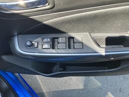 パワーウインドウスイッチです。