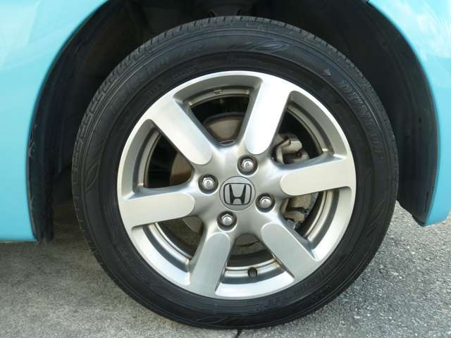 14インチアルミホイール（ターボ車専用カラー）