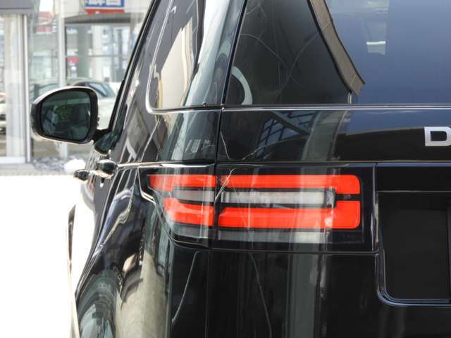 ■安心のジャガー・ランドローバー正規ディーラー　メーカー指定の厳しい選定基準をクリアしたお車を、時間をかけ丁寧に仕上げてお届け致します。全国対応の保証が付帯されますので、県外の方も安心です。