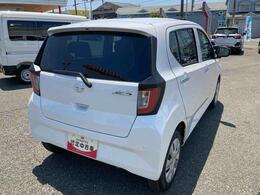 中古車はもちろん、新車、福祉車両も展示しております。お気軽にご来店ください。