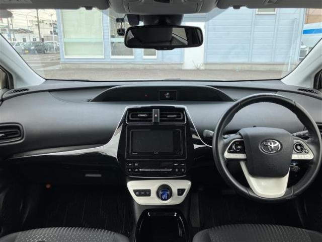 「この車の写真をもっと見たい」「状態が気になる」「この装備はついている？」どんな小さな疑問でもお気軽にお問い合わせください！