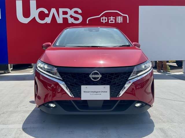 コンパクトなボディサイズです。優れたデザイン性ながら小回りの利くコンパクトボディで、運転しやすいと多くのユーザーから高評価！！