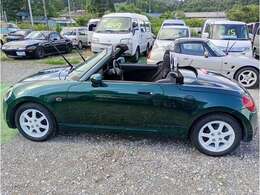 修復歴ですが車両鑑定を行っておりませんので有りとなります。修復歴を気にされる場合は他の車両をお探しください