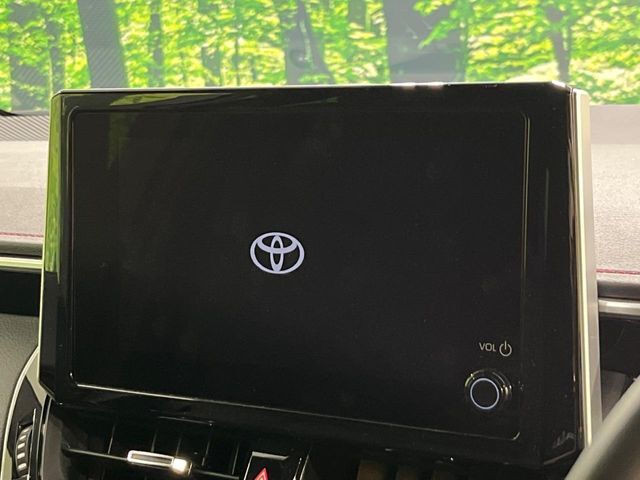 【8インチ　ディスプレイオーディオ】大画面のディスプレイはAppleCarPlayやAndroidAutoが利用可能。大きな画面でスマホナビアプリ等が利用いただけます♪