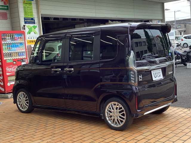 只今キャンペーン中！合言葉は「カーセンサー見たよ」で成約車にガラスコーティング施工を半額サービス！