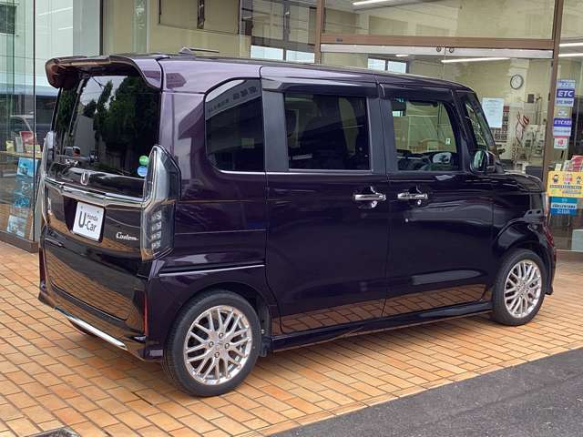 只今キャンペーン中！合言葉は「カーセンサー見たよ」で成約車にガラスコーティング施工を半額サービス！