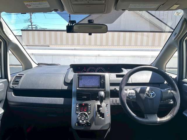 TOYOTA/ヴォクシー/福岡市/糟屋/粕屋/の中古車売買ならBREST！