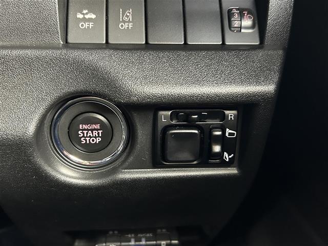 【運転席操作部】快適なドライブを楽しむための機能が装備されています！運転席から触れるので、使いやすいです！除菌プランいれていただくと、さらに清潔で安心していただけます！