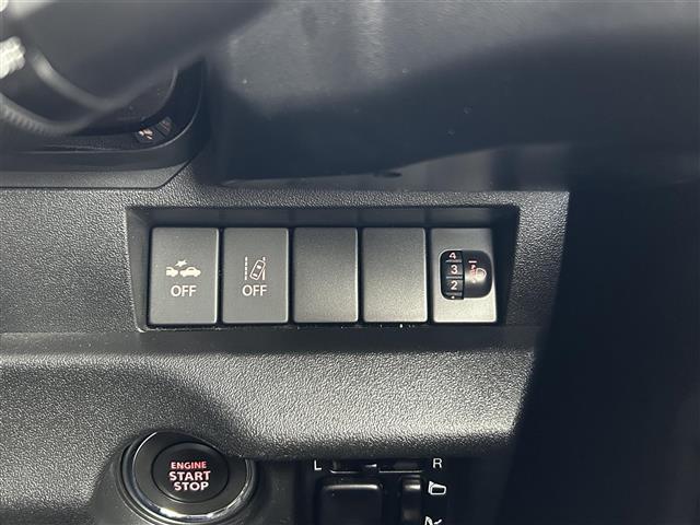 【運転席操作部】快適なドライブを楽しむための機能が装備されています！運転席から触れるので、使いやすいです！除菌プランいれていただくと、さらに清潔で安心していただけます！