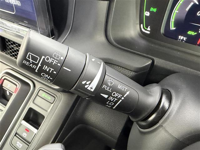 【窓操作部】『窓周辺/窓周辺装備』の画像になります。写真の内容に関してご不明点、ご質問等がございましたらお気軽にガリバー店舗までお問い合わせください。