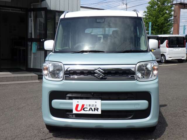 ご来店の際は、日時をご予約頂きますとスムーズにお車をご覧になれます。お電話は『087-816-4088』までお願いします。