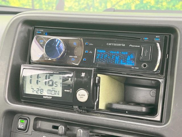 お好きな音楽を車内でお楽しみいただけます♪スピーカー交換・ウーハー追加などの音質向上や、最新ナビ・後席モニター等の取り付けも是非ご相談ください！