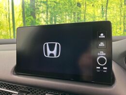 【ディスプレイオーディオ】視認性が高いディスプレイオーディオを装備♪操作性も良好で直感的なソース選択が可能です。