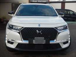 DS7クロスバック　2L 直列4気筒ディーゼルターボエンジン「ソーシック」入庫致しました。フランスらしいデザイン性と装飾技法を取り入れた独創的な内外装です。