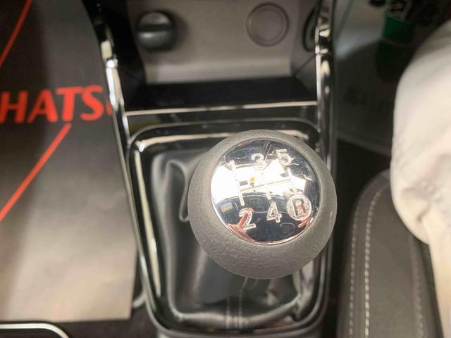 WEB店舗の中古車本部では仕上げ後すぐWEB掲載しております。まだ店頭に出ていない車両ですので見つけたときがチャンスかも。最寄りの店舗まで配送いたしますのでお気軽にお問い合わせください。