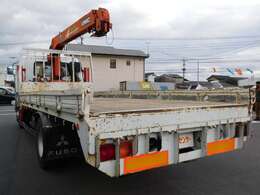 当社では、車販売はもちろん整備・鈑金塗装・車検などお車のことすべて請け負いますのでお気軽にご相談ください☆