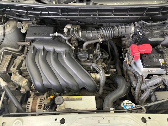 親切・丁寧な専門メカニックスタッフが応対！・車検・点検整備・事故等の修理などアフターサービスも安心。お車のカスタマイズもネクステージのサービススタッフまでご相談ください！
