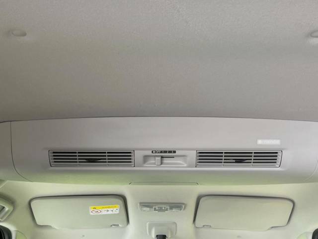 【サーキュレーター】エアコンの風を後部座席まで届けてくれ、広い車内空間でも素早く快適な温度になります♪真夏や真冬に便利な機能です。