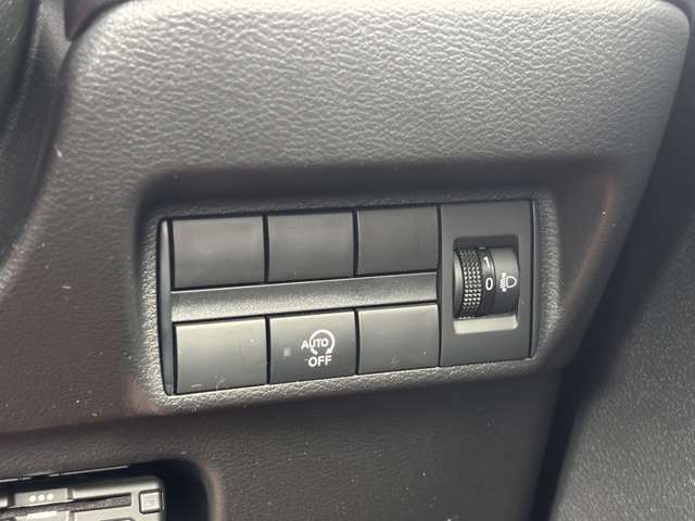 新車、中古車、注文販売☆自動車全般高価買取☆車検☆各種パーツ販売☆フィルム施工☆修理全般☆鈑金塗装☆各種保険取り扱いなど車関連で総合的に営業しております！