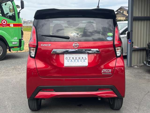 当社は車のトラブル・修理・車検の場合、代車を無料で提供させていただきます！なお車検の場合は洗車、内装クリーニングも無料でサービス提供しております！