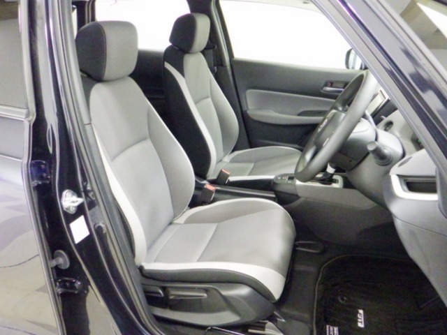【禁煙表記について】　タバコを含めた車内のニオイに関しては、個人の主観となる為、ご来店時にお客様に確認して頂いておりますので、ご了承下さい。