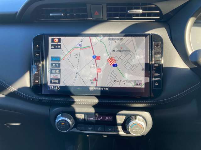純正ナビゲーションです。　初めて走る道でも安心して運転が出来ます。