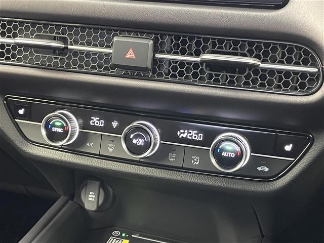 【運転席操作部】快適なドライブを楽しむための機能が装備されています！運転席から触れるので、使いやすいです！除菌プランいれていただくと、さらに清潔で安心していただけます！