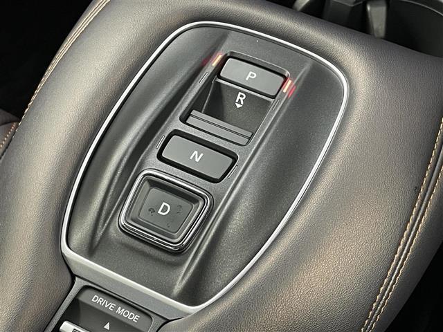 【運転席操作部】快適なドライブを楽しむための機能が装備されています！運転席から触れるので、使いやすいです！除菌プランいれていただくと、さらに清潔で安心していただけます！