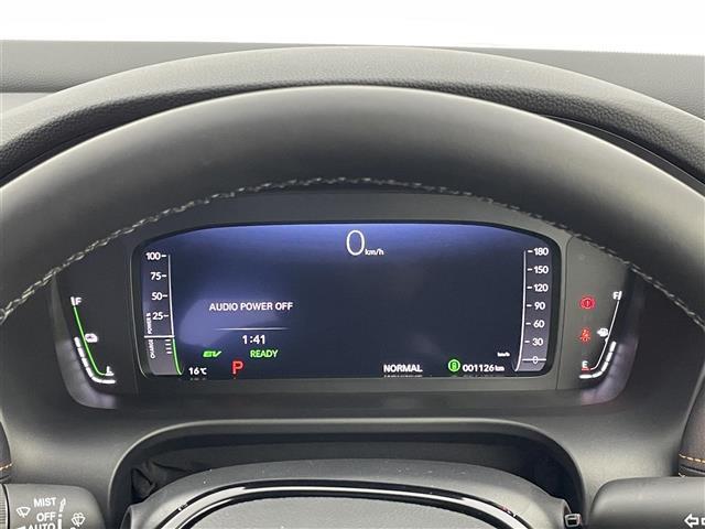 【スピードメーター】メーターがシンプルで見やすく運転しやすいですね！