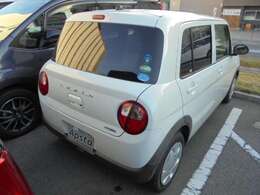 当店の在庫車輌をご覧頂きありがとうございます（＾＿＾）。近隣県や現車確認にご来店いただける方への販売となります。広島県外のお客様にはお支払総額に別途、県外登録費用や陸送納車費用が必要となります。