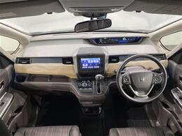 【インパネ全体】『インパネ全体』の画像になります。写真の内容に関してご不明点、ご質問等がございましたらお気軽にガリバー店舗までお問い合わせください。