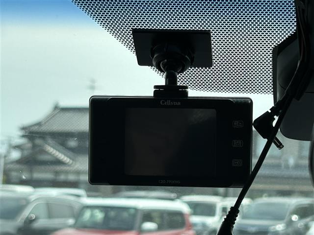 店舗にて現車の確認もいただけますので、お電話で在庫のご確認の上是非ご来店くださいませ！！！