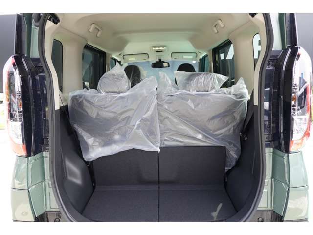 広いカーゴルームは大きな荷物の収納も可能！