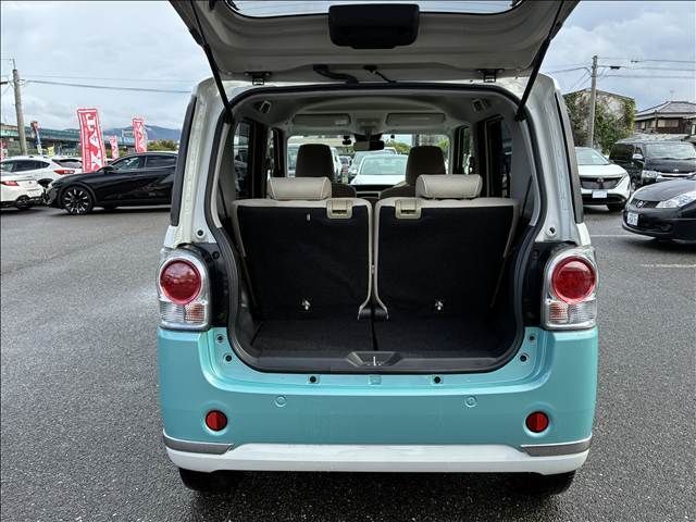 シートを倒すとさらに荷物が収容できます♪