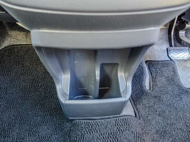 小物入れ等収納も充実