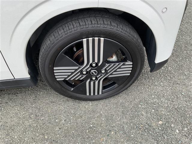 標準的なタイヤです。タイヤ交換費用も安くお財布に優しいです！