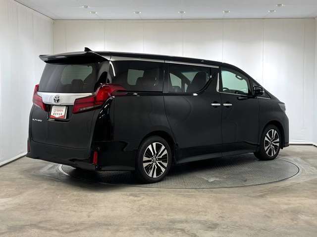 車両を直接ご覧になりたい方は、お気軽にネッツトヨタ福井までお問い合わせください。
