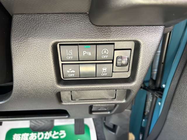 ☆訳アリ目玉車とは☆　品質が高い車両だけど少しだけ訳アリな商品です。展示期間が長い車両/キズや汚れが少しある/下取り車などで中間マージン無しなどの理由です。