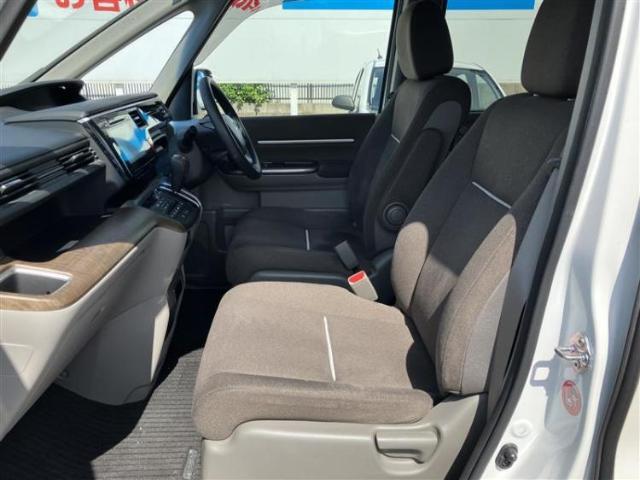 WECARSではほぼ毎日新しい在庫車両を入荷しております！お客様のこだわりを叶える1台がきっとWECARSにあるはずです！