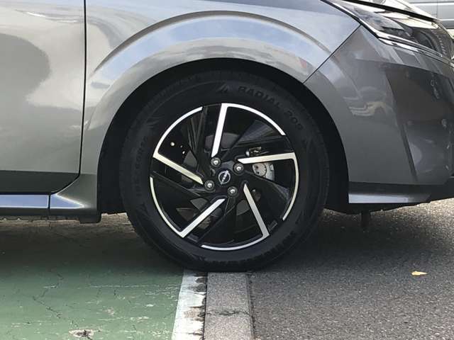 購入時、お支払いにクレジット払(分割払）もご利用いただけます。10/4回払から最長6年/72回までご対応が可能でございます。◇毎月の支払いプランの試算もすぐに出来ますので、お気軽にお問合せ下さい。