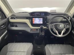 【インパネ全体】『インパネ全体』の画像になります。写真の内容に関してご不明点、ご質問等がございましたらお気軽にガリバー店舗までお問い合わせください。