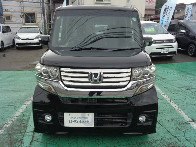 当店の販売車両はそのほとんどが自社での下取り車とデモカー、社用車（展示、試乗車、代車）から構成されていていますので安心してお選びいただけますよ！　　＊総額は岐阜県地域外になると変わります。