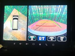 【全方位モニター用カメラ】専用のカメラにより、上から見下ろしたような視点で360度クルマの周囲を確認することができます☆死角部分も確認しやすく、狭い場所での切り返しや駐車もスムーズに行えます。