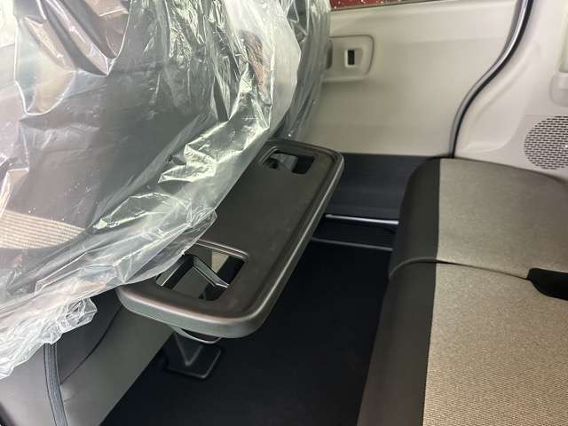 ★ディーラーオプション等取付できます。是非一度お問合せ下さい。ドレスアップやお客様にとってより良いアドバイスをします。