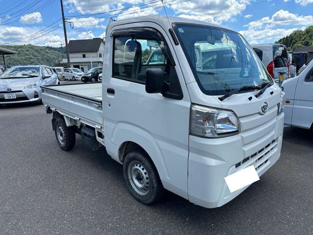 お車に関することは、全て当店にお任せください！新車・中古車販売はもちろん、車検、点検・修理、板金塗装、自動車保険等・トータルサポート致します！！