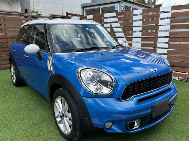 常時50台以上在庫あり！気になるお車がございましたら、お気軽にお問合せください。