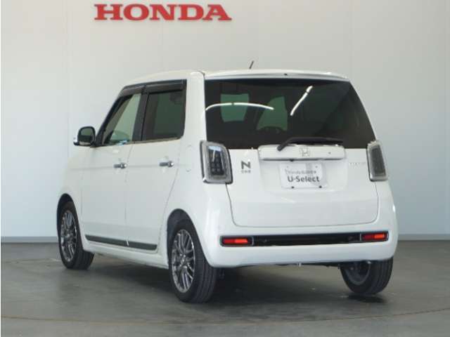 認定中古車では、厳しいHonda認定基準をクリアした厳選されたHonda認定中古車のみ、取り扱っております。「ご購入前の安心」「納車後の信頼」を車両と一緒に提供しております。